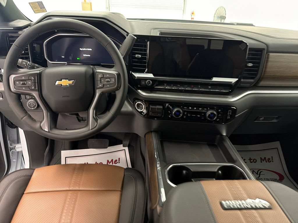 New 2026 Chevrolet Silverado 3500 High Country w/ High Country Premium Package AWD/4WD image 15