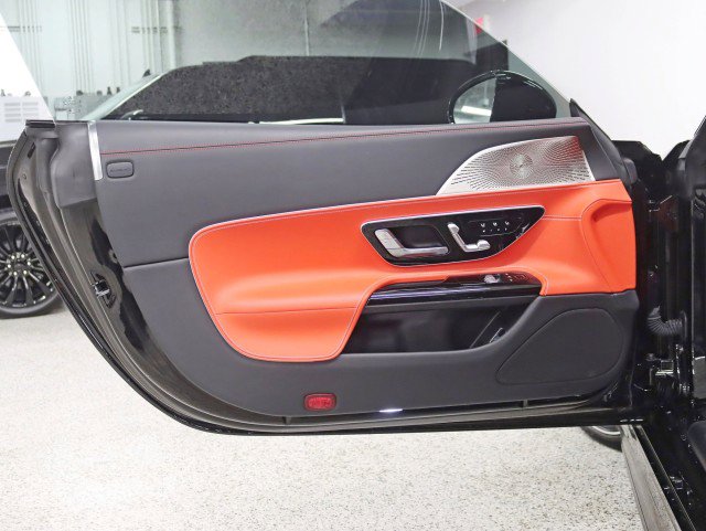Used 2024 Mercedes-Benz AMG GT 55 image 31
