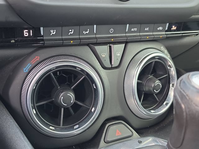 Used 2021 Chevrolet Camaro LT RWD image 23