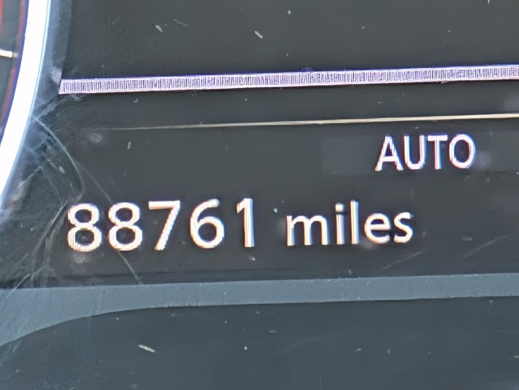 Used 2022 Nissan Pathfinder SV w/ SV Premium Package image 17