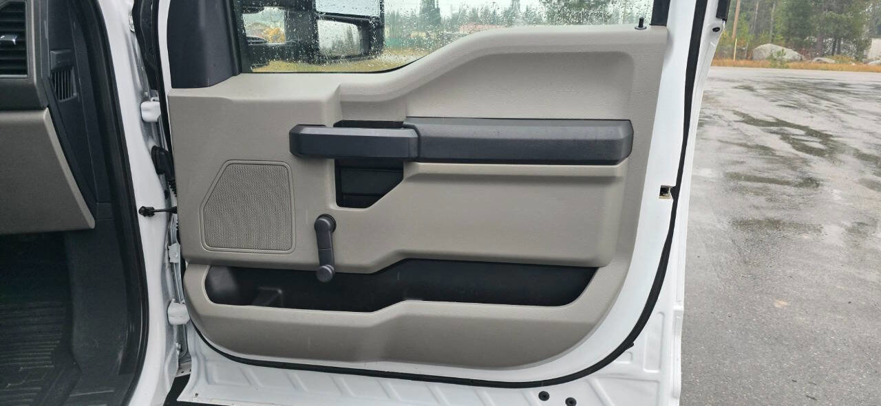 Used 2022 Ford F550 4x4 Crew Cab Super Duty image 21