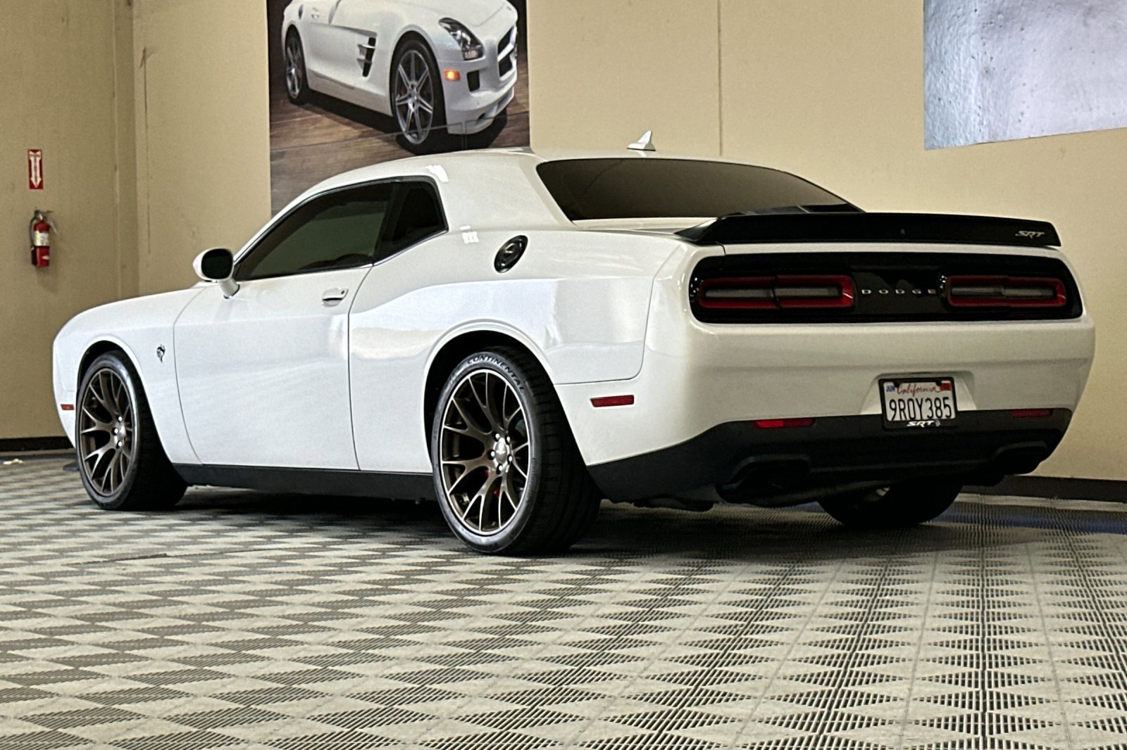 Used 2015 Dodge Challenger SRT Hellcat image 6
