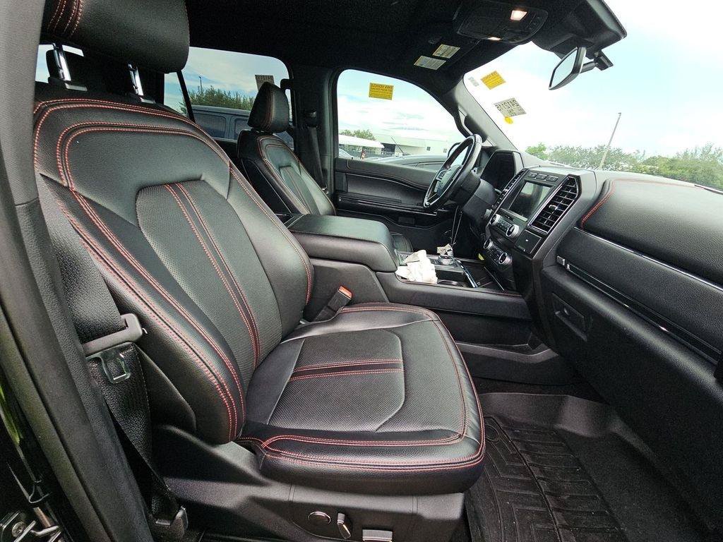 Used 2021 Ford Expedition Limited AWD/4WD image 14