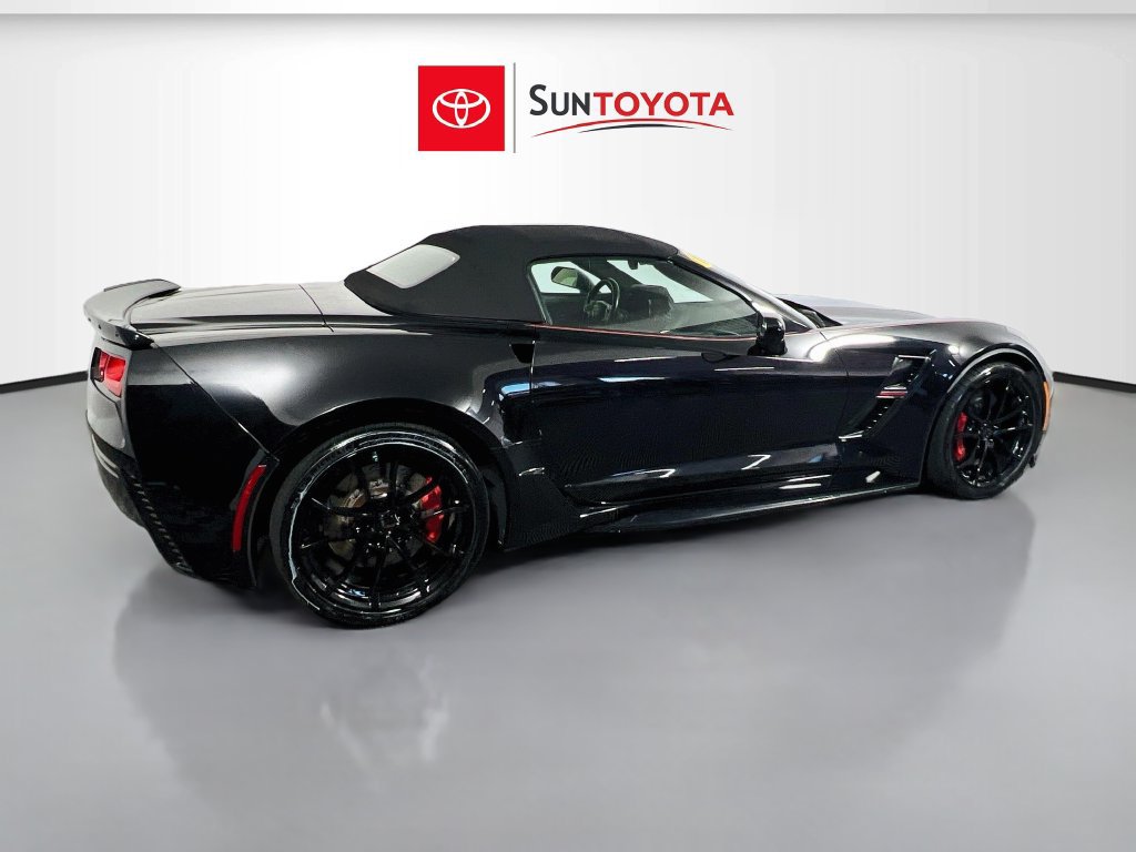 Used 2018 Chevrolet Corvette Grand Sport RWD image 3