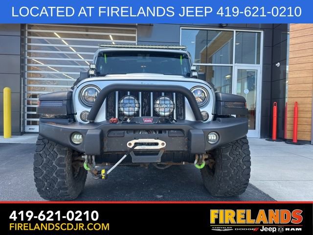 Used 2012 Jeep Wrangler Unlimited Rubicon image 2
