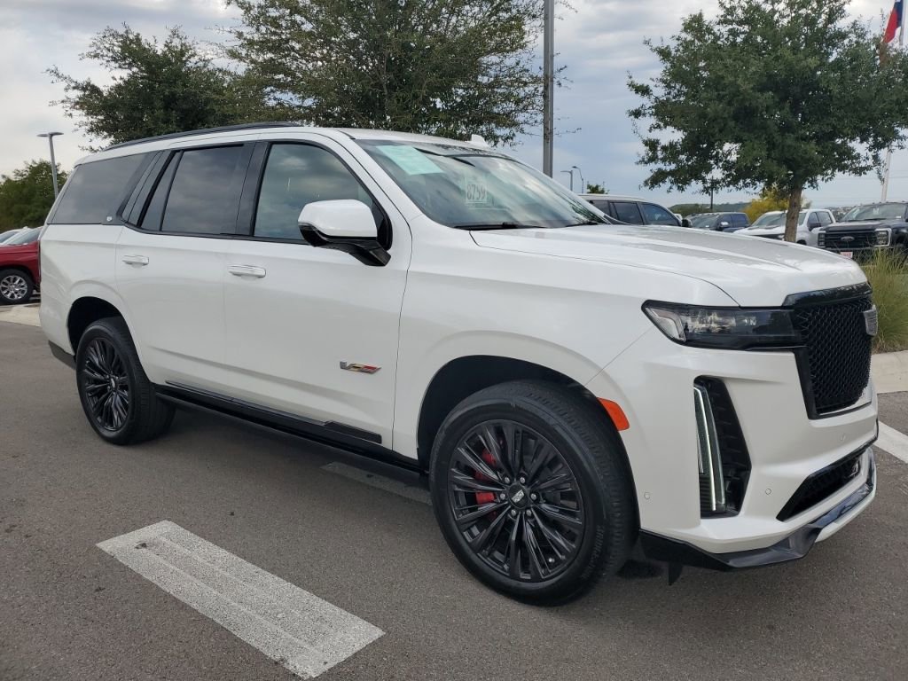 Used 2024 Cadillac Escalade V w/ LPO, ONYX Package