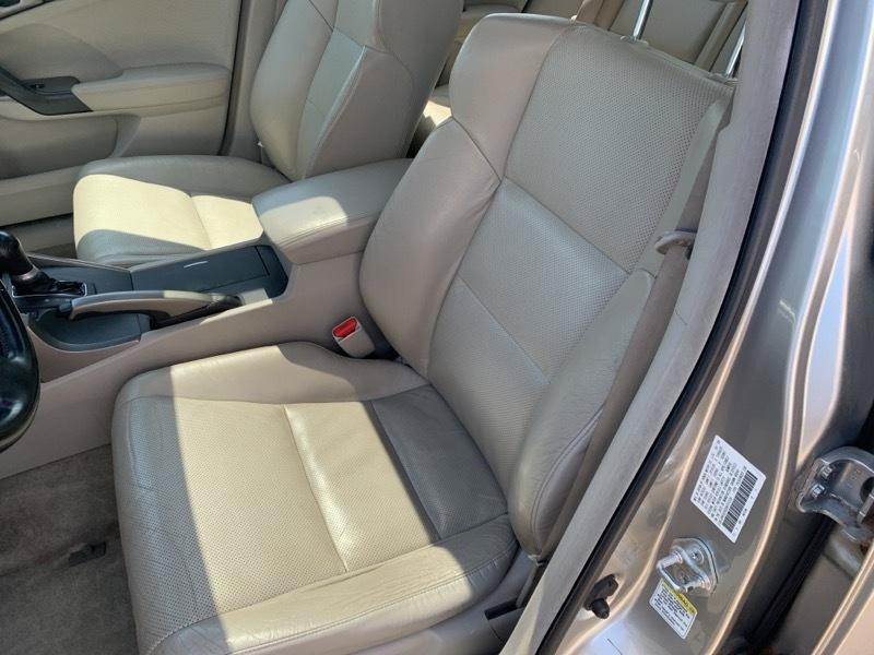 Used 2009 Acura TSX w/ Technology Package FWD image 16