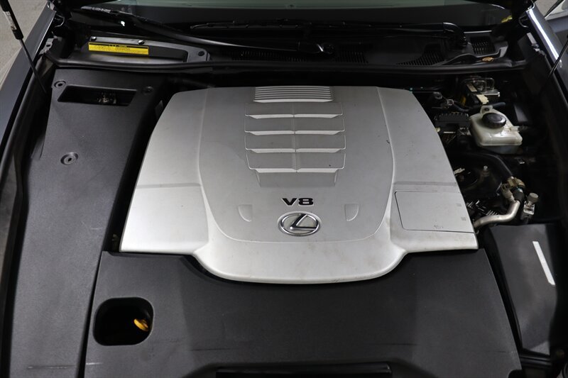 Used 2008 Lexus LS 460 RWD image 32