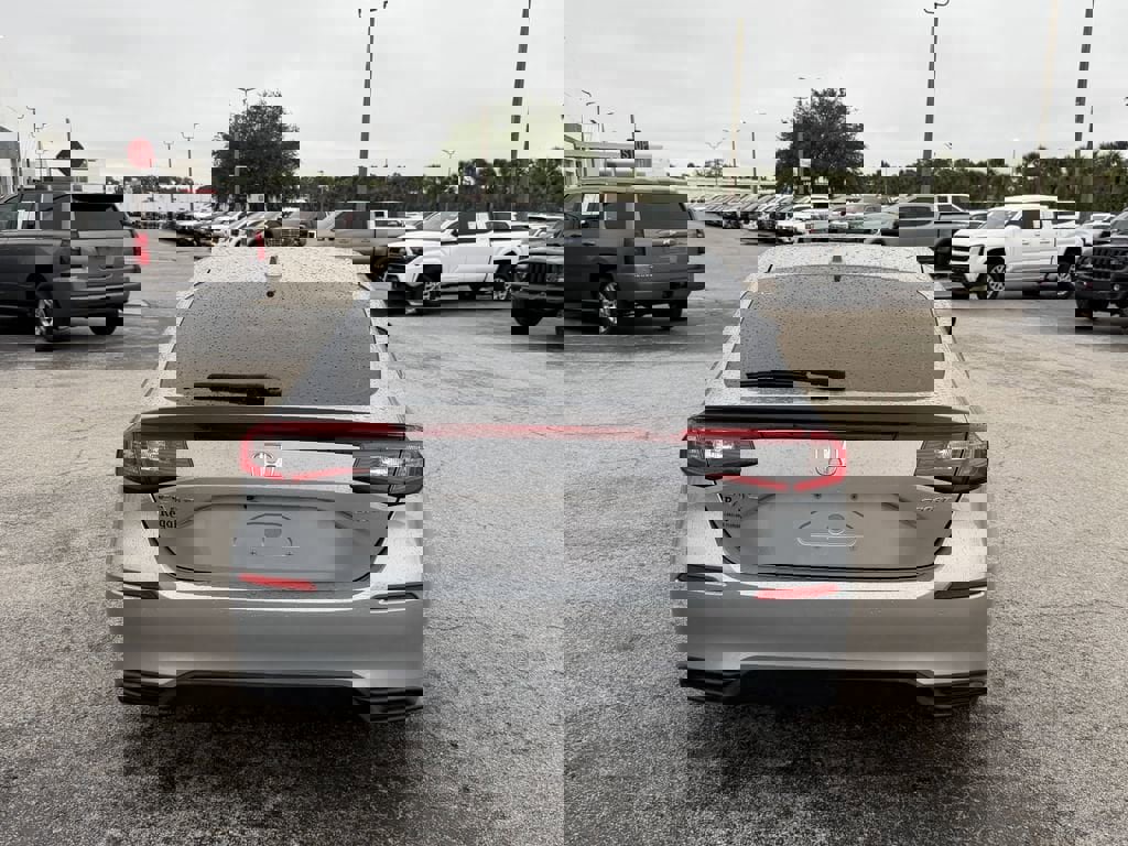 Used 2022 Honda Civic Sport image 6