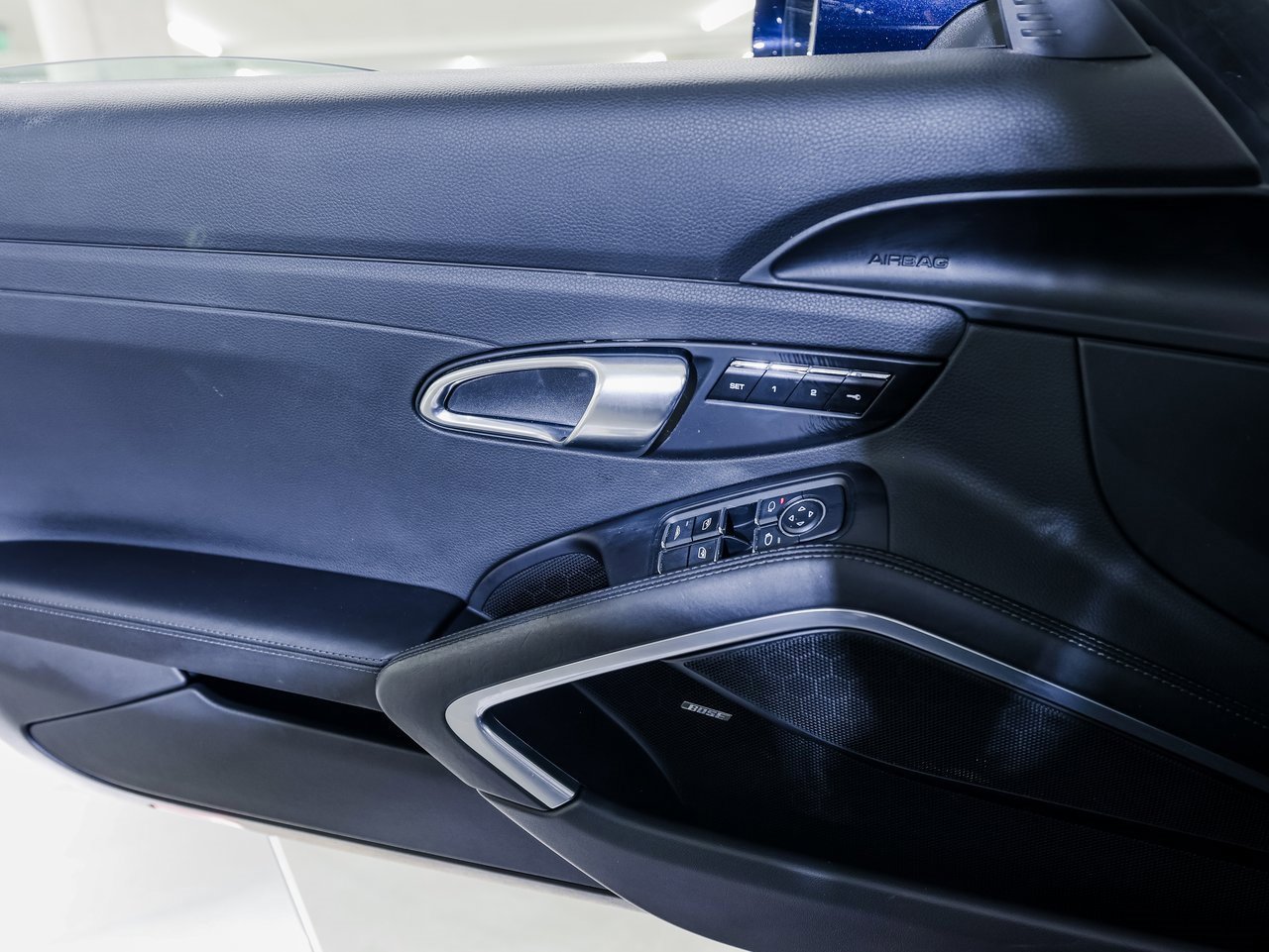 Used 2017 Porsche 911 Carrera 4 image 23