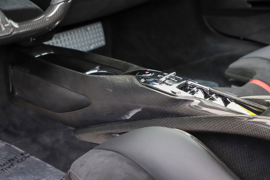 Certified 2022 Ferrari SF90 Spider image 31