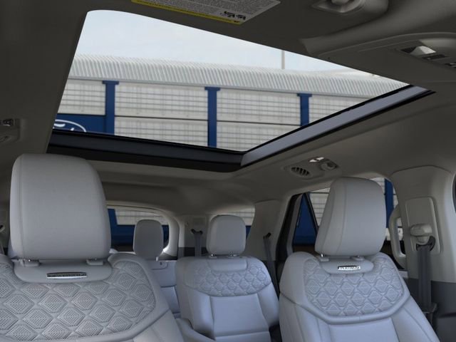 New 2026 Ford Explorer Platinum w/ LUX Leather Package AWD/4WD image 23