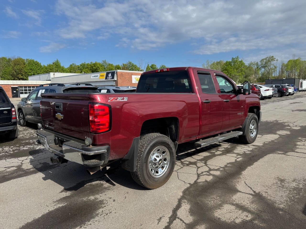 Used 2015 Chevrolet Silverado 2500 LT w/ LT Convenience Package AWD/4WD image 3