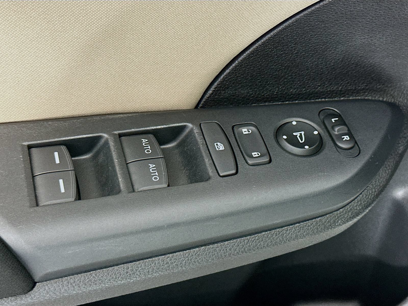 Used 2018 Honda Civic EX image 17