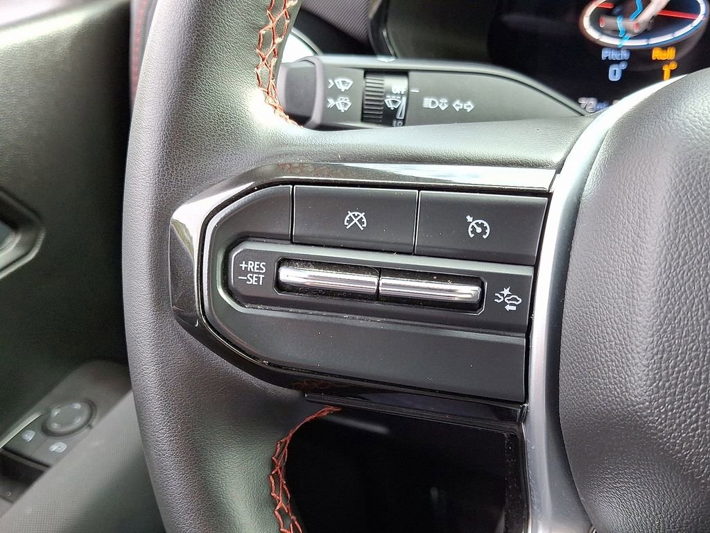 Used 2024 Chevrolet Colorado Z71 image 21