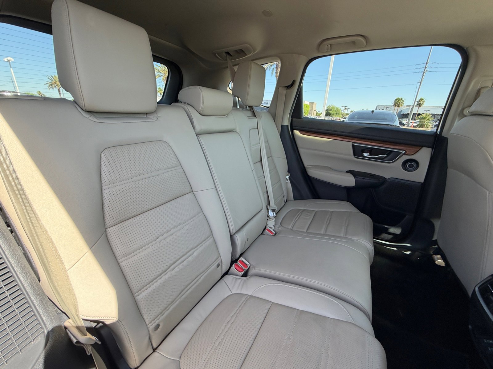 Used 2022 Honda CR-V Touring image 18