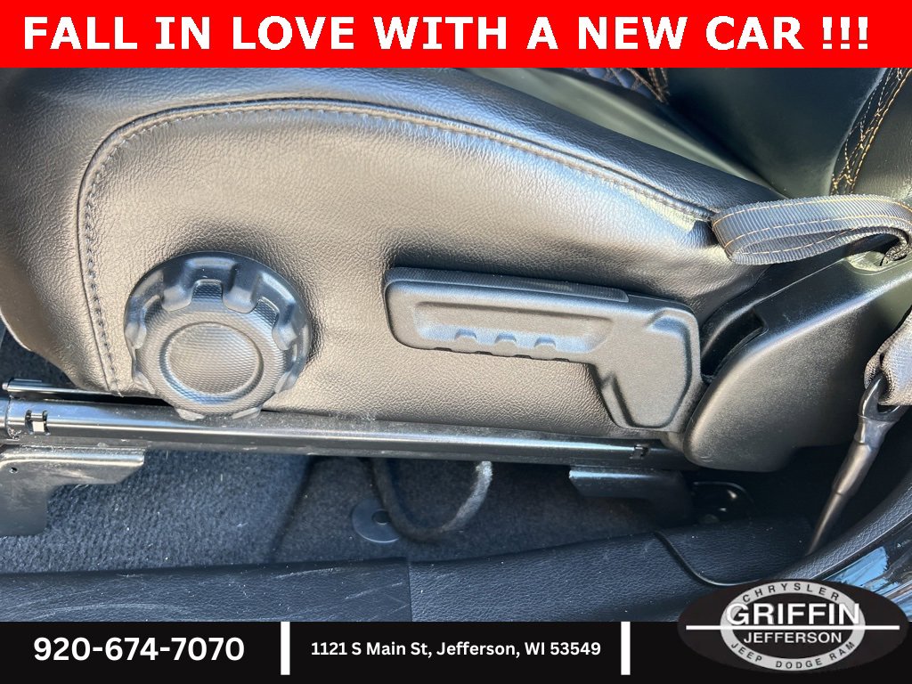 Used 2021 Jeep Wrangler Unlimited Sahara image 14