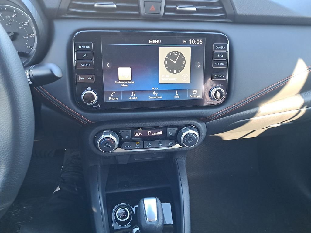 New 2025 Nissan Versa SR w/ Trunk Package image 19