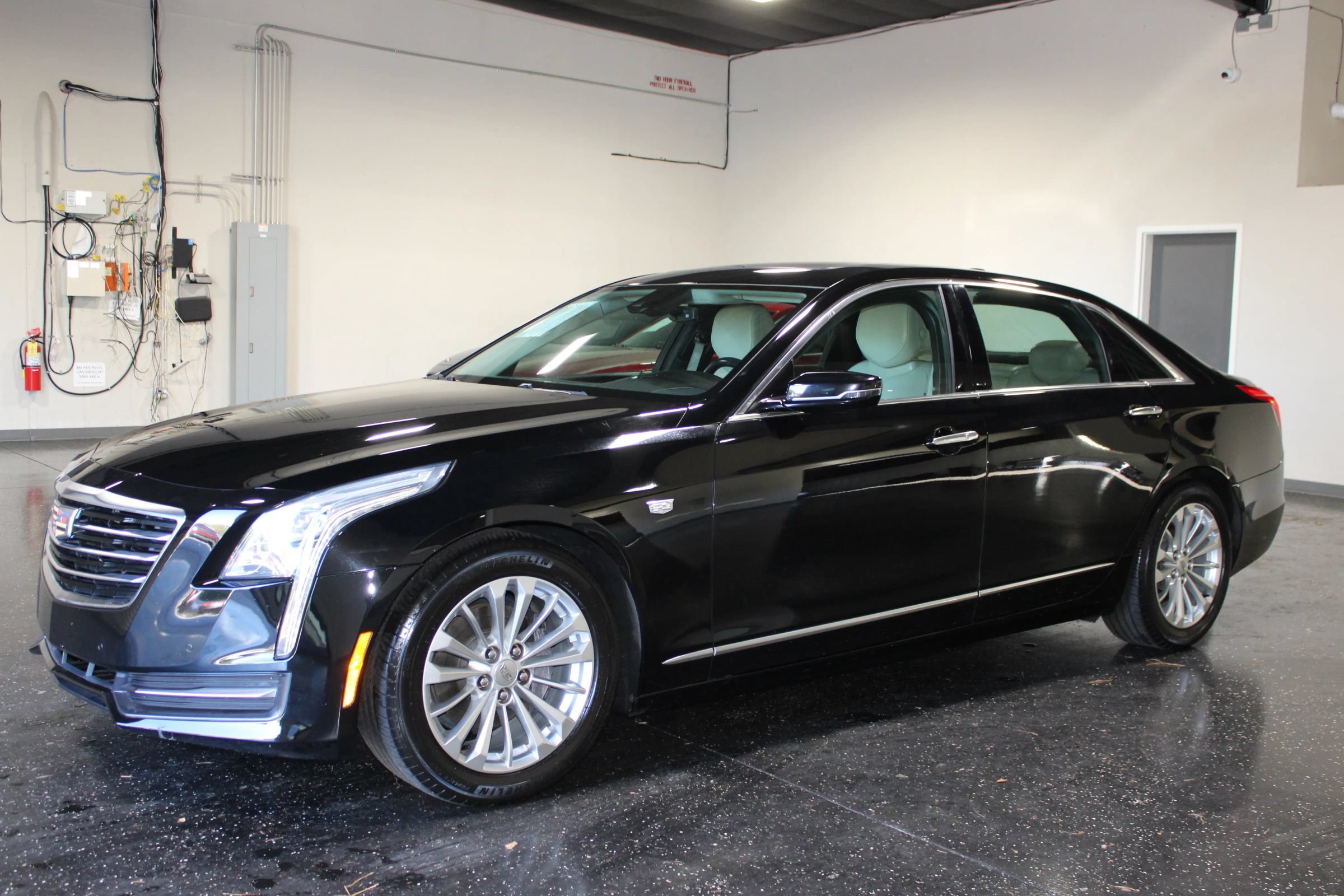 Used 2016 Cadillac CT6 RWD image 8