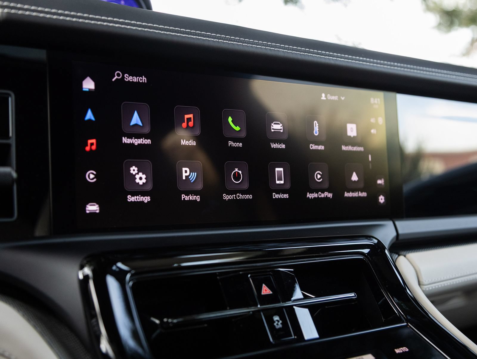 Certified 2024 Porsche Panamera 4 AWD/4WD image 26