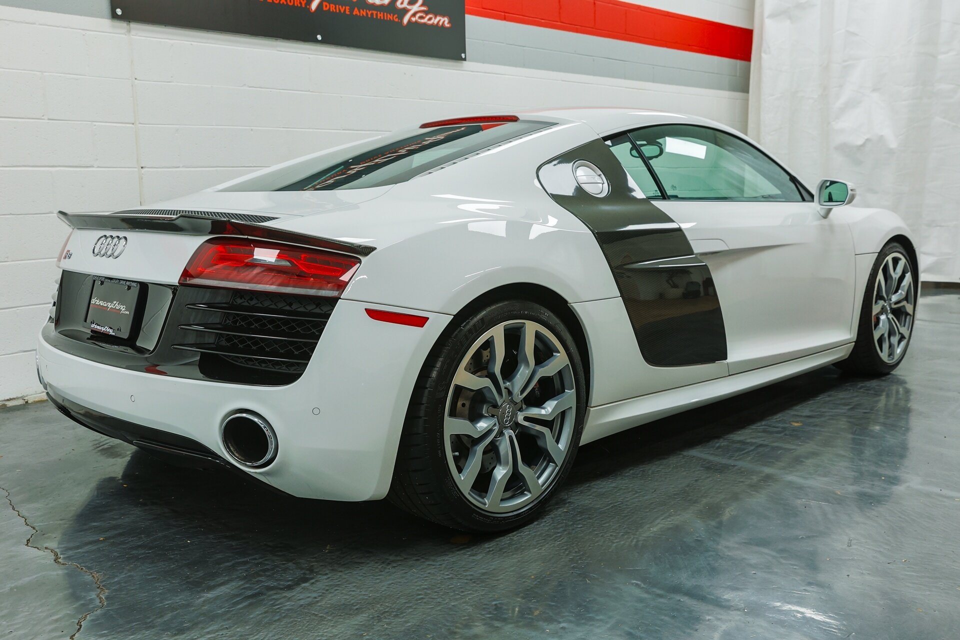 Used 2014 Audi R8 V10 AWD/4WD image 36