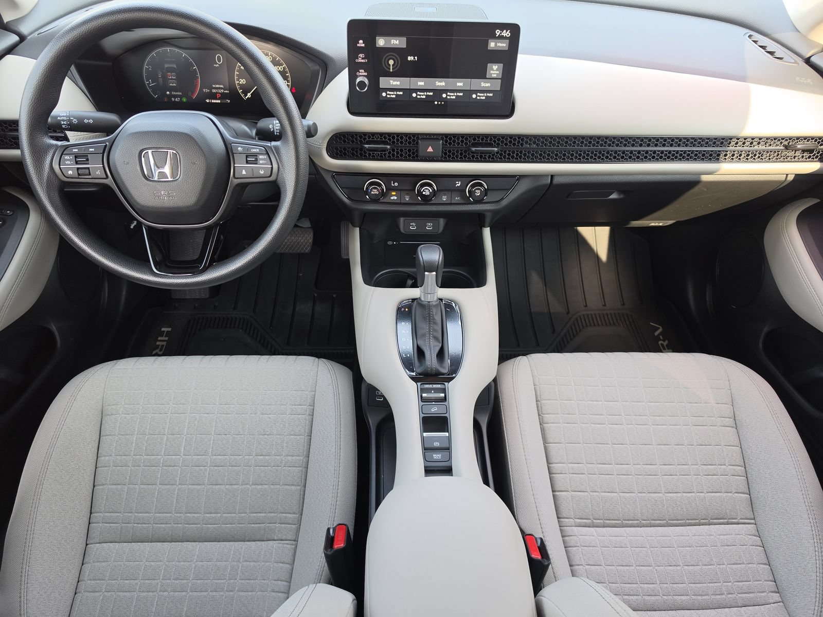 Used 2027 Honda HR-V LX image 9
