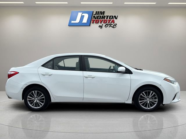 Used 2014 Toyota Corolla LE FWD image 4