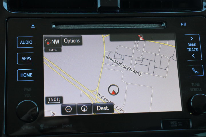 Used 2018 Toyota Prius Prime Plus image 24