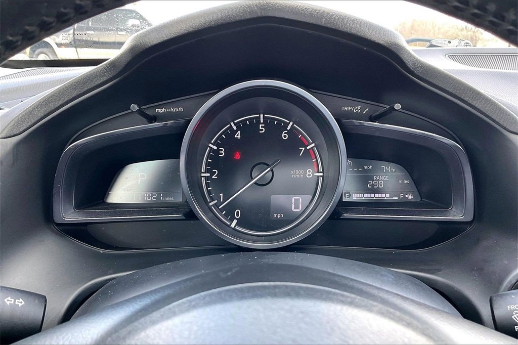 Used 2017 MAZDA MAZDA3 Grand Touring image 12