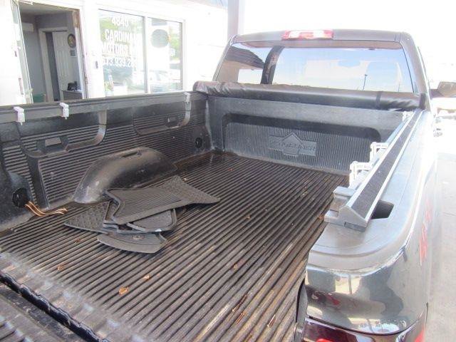 Used 2018 Chevrolet Silverado 1500 LT AWD/4WD image 13