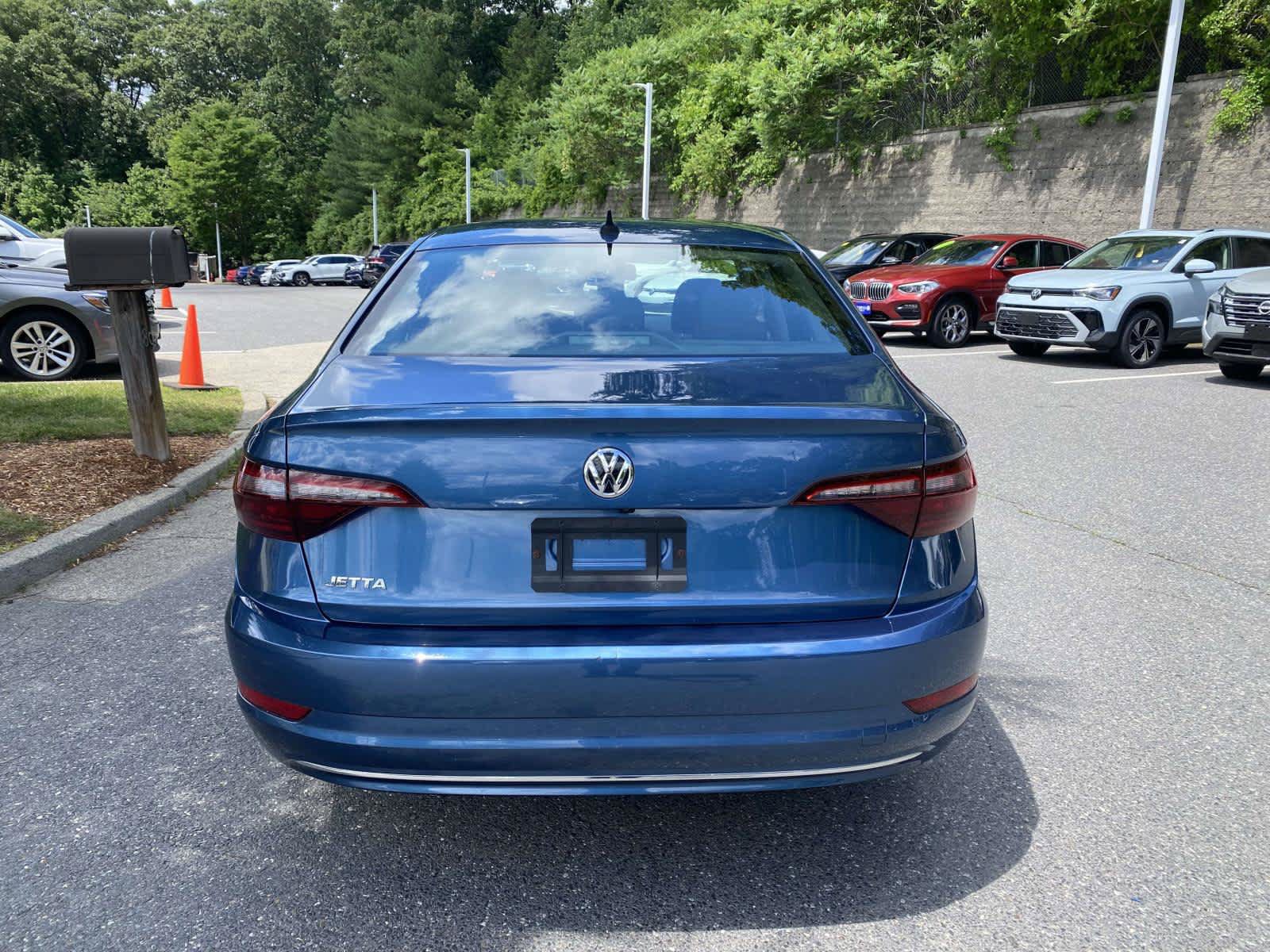 Used 2021 Volkswagen Jetta S w/ Driver Assistance Package FWD image 4