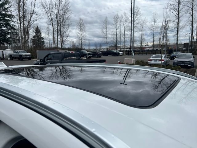 Used 2021 Lincoln Aviator Grand Touring w/ Equipment Group 302A AWD/4WD image 16