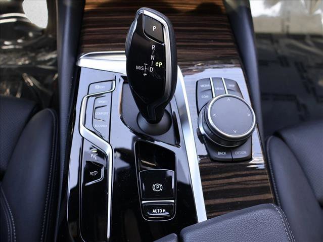 Used 2021 BMW 530i xDrive w/ Convenience Package AWD/4WD image 20