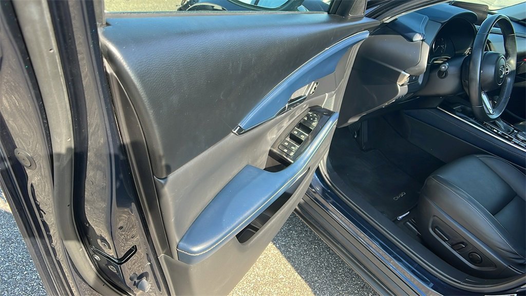 Used 2021 MAZDA CX-30 FWD 2.5 S w/ Preferred Package image 11