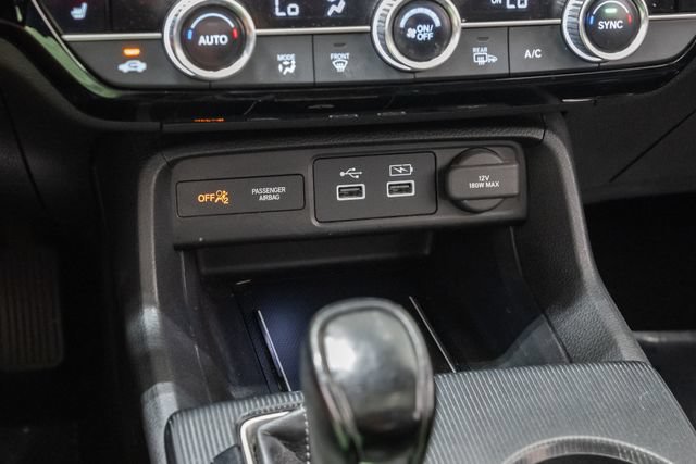Used 2022 Honda Civic Touring image 22