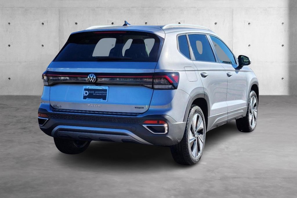 New 2025 Volkswagen Taos SE image 26