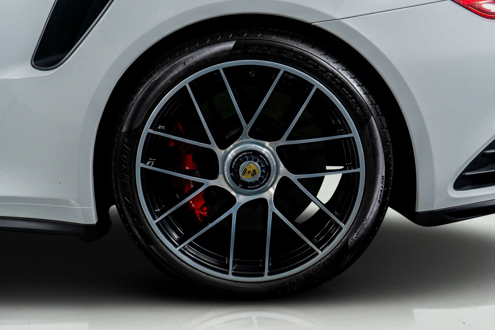 Used 2017 Porsche 911 Turbo image 19