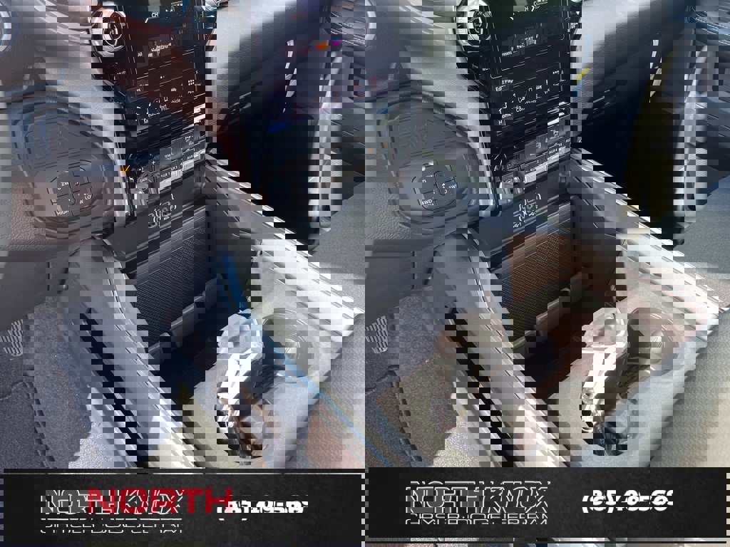 New 2025 RAM 3500 Big Horn image 12