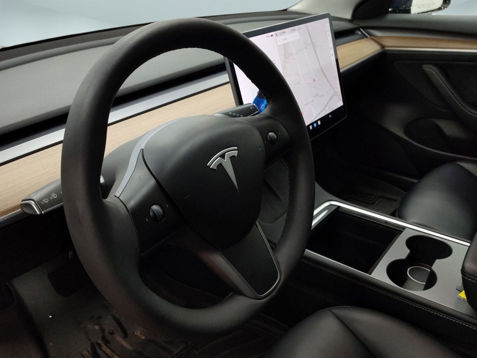 Used 2021 Tesla Model 3 Long Range image 18