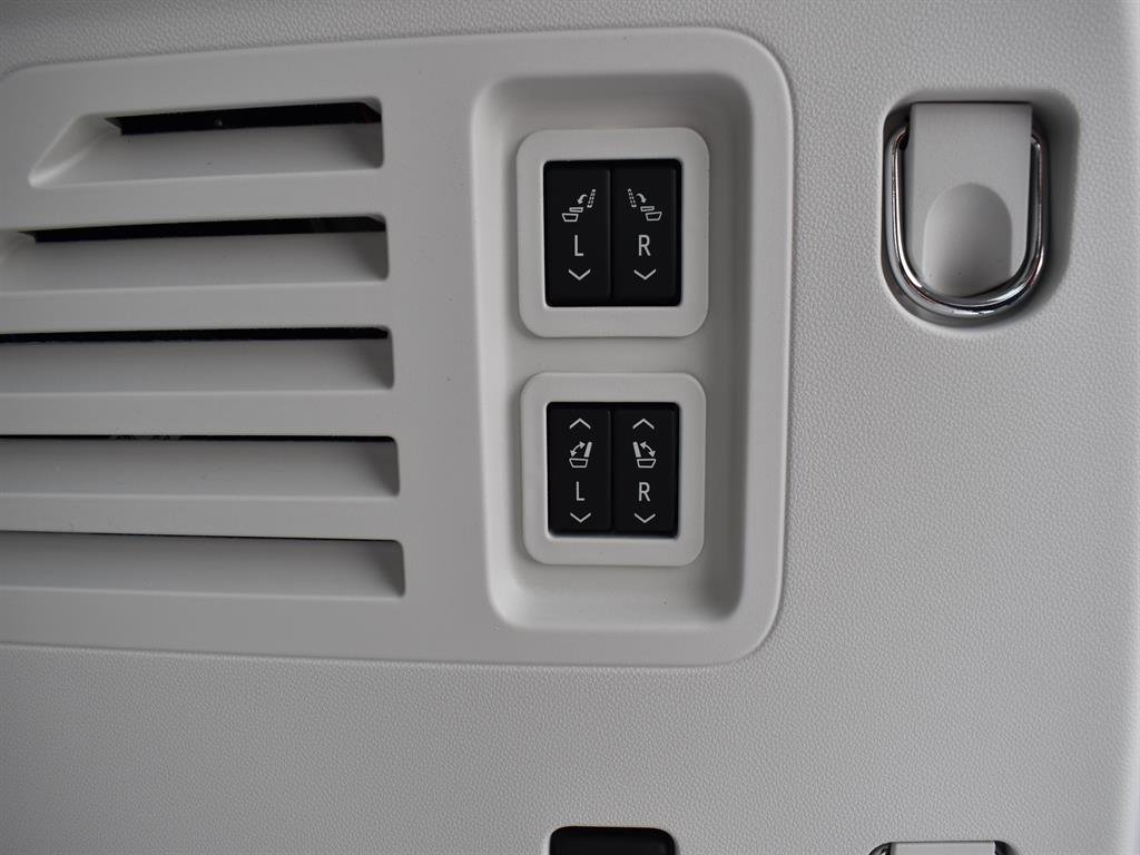 New 2026 Buick Enclave Avenir w/ Super Cruise Package image 12