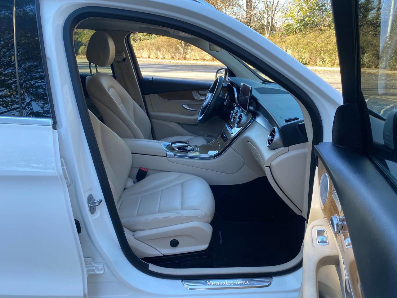 Used 2019 Mercedes-Benz GLC 300 image 57