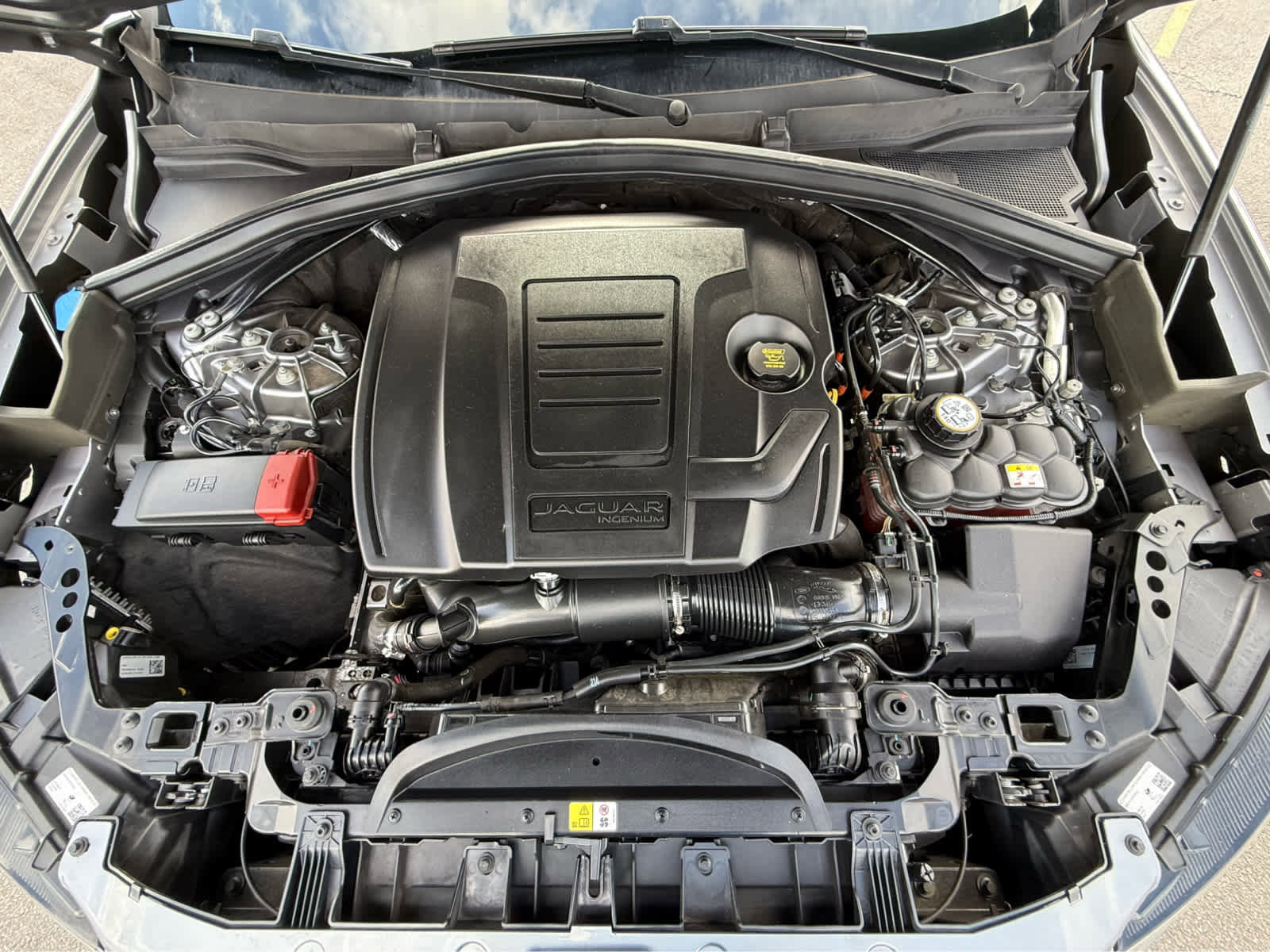 Used 2023 Jaguar F-PACE S image 23