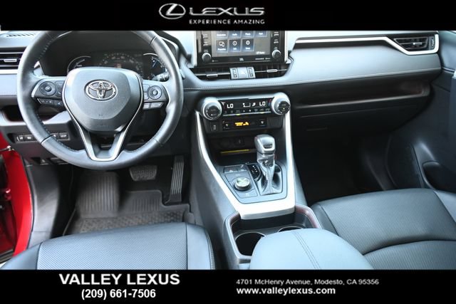 Used 2021 Toyota RAV4 Limited AWD/4WD image 18