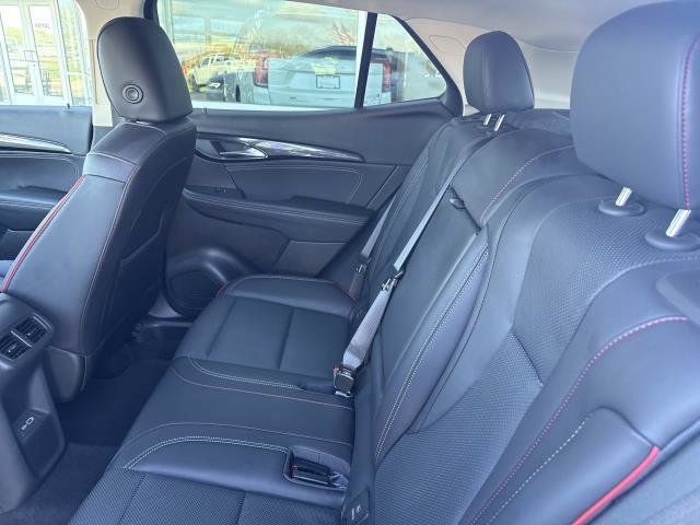 Used 2023 Buick Envision Essence w/ Sport Touring Package AWD/4WD image 25