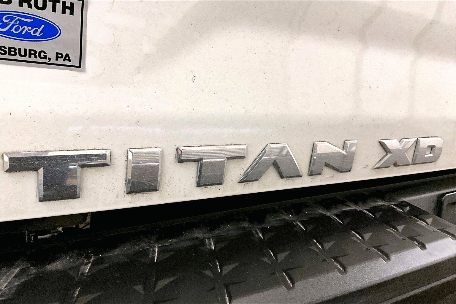 Used 2017 Nissan Titan S image 13