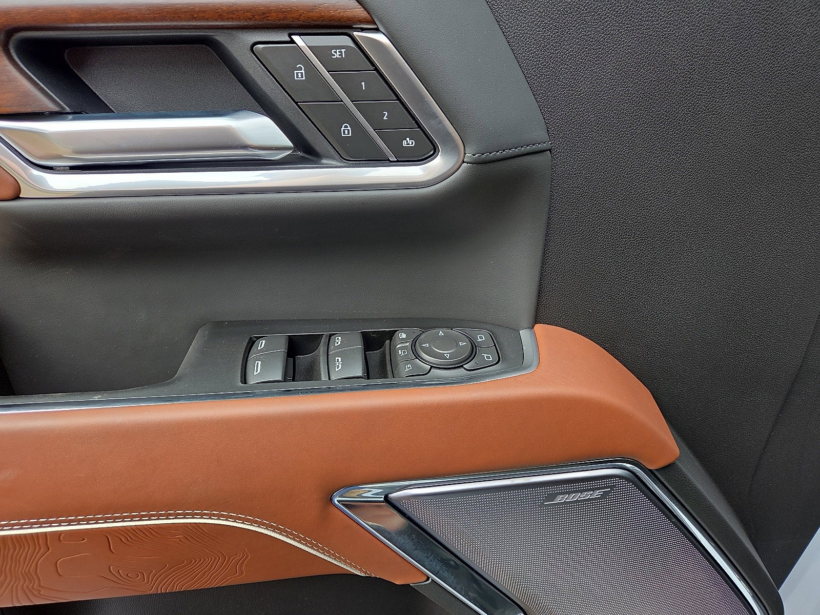 New 2026 GMC Sierra 2500 Denali Ultimate image 9