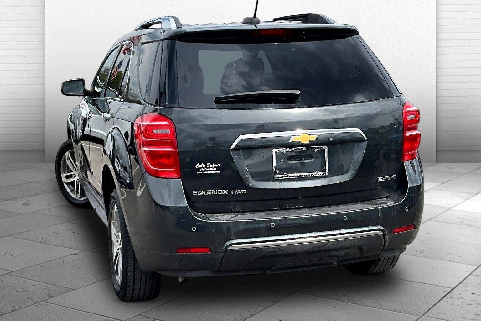 Used 2017 Chevrolet Equinox Premier w/ Enhanced Convenience Package AWD/4WD image 10