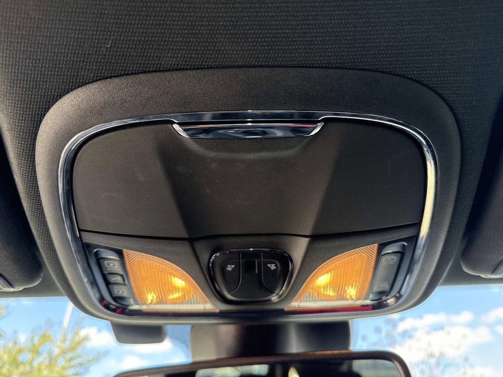 Used 2021 Jeep Cherokee Latitude Lux 80th Anniv w/ Quick Order Package 2YU 80th image 46