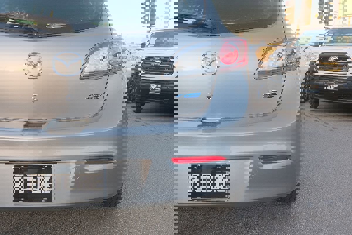 Used 2013 MAZDA MAZDA3 i Touring image 35