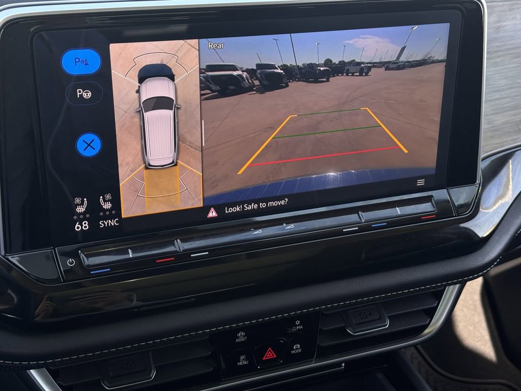 Used 2025 Volkswagen Atlas SEL Premium R-Line image 20